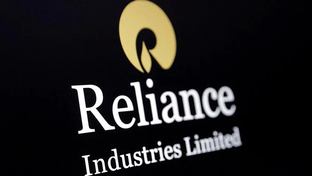 PREVIEW: RIL Q4 operating profit seen flat, revenue to dip