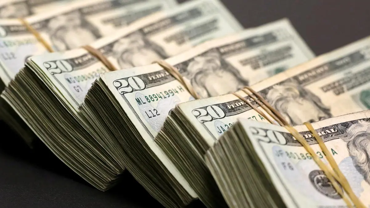 Trump’s tariff pause lifts dollar against safe-haven currencies