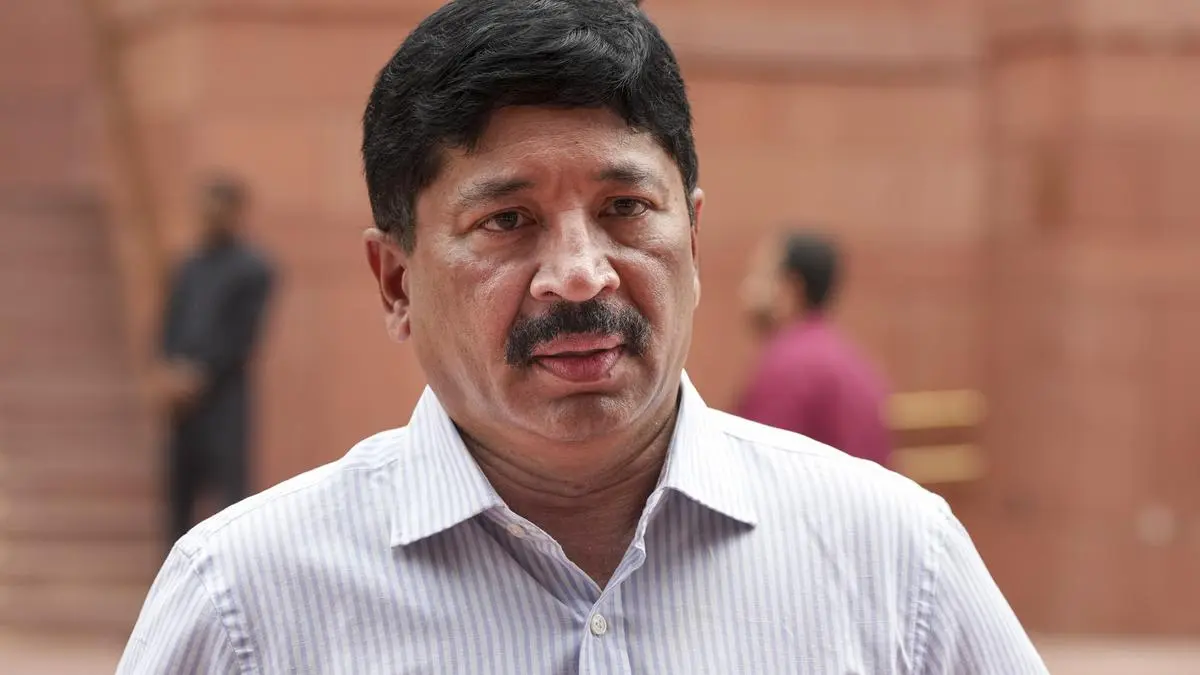 Dayanidhi Maran alleges that brother Kalanithi acquired shares of Sun TV fraudulently