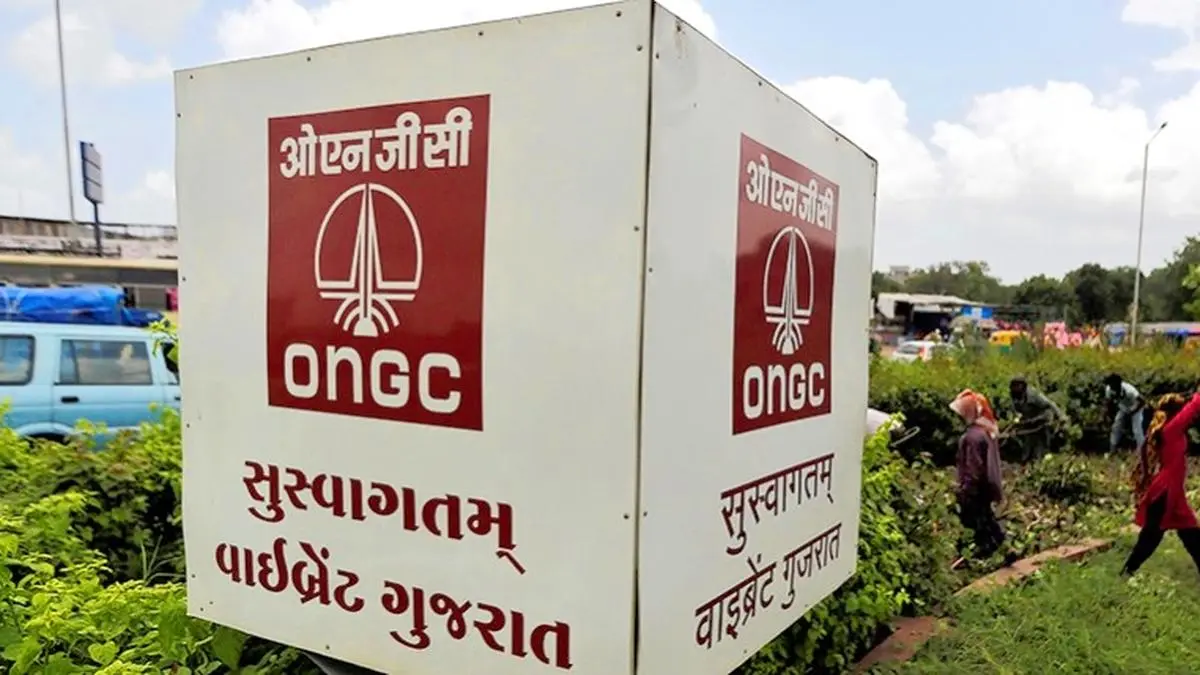 Gas leak continues at ONGC well in Assam after three days of blowout, 70 families shifted