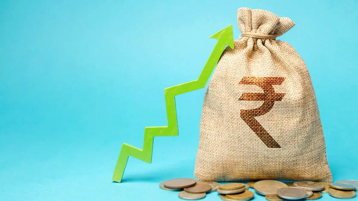 Rupee rises 17 paise to 85.56 against US dollar in early trade